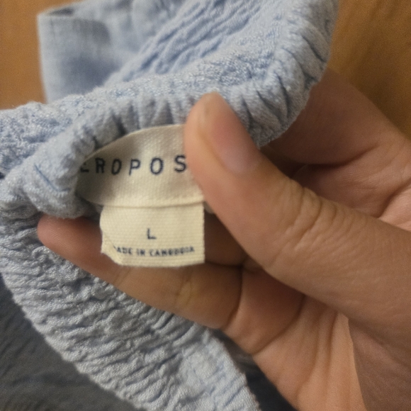 Aeropostale Blue Ruched Crop top (L) - Picture 4 of 4